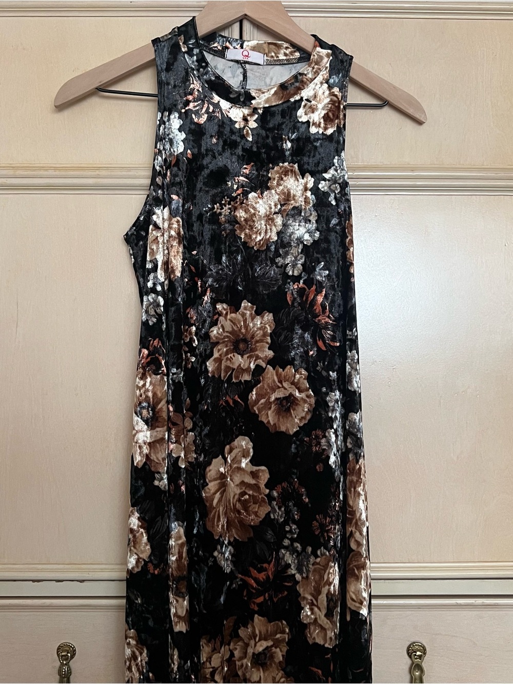 Sleeveless Black Floral Velvet Mini Dress - Brown Floral Print